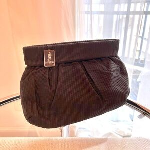 linen clutch 🇮🇹